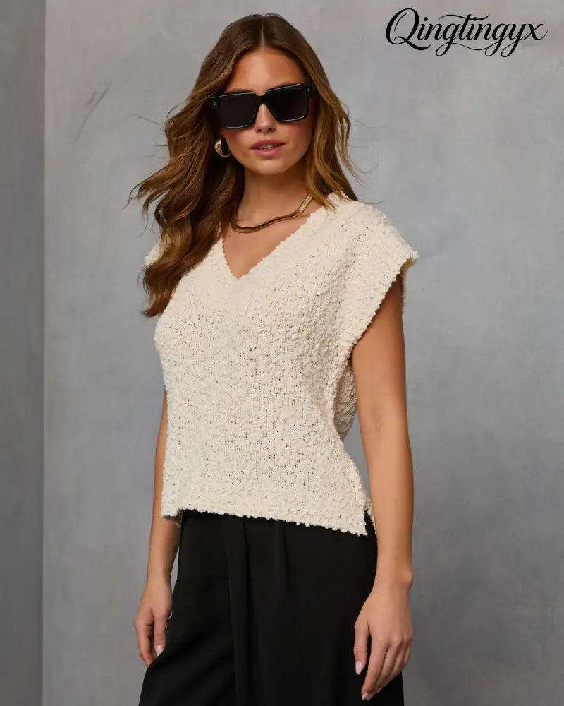 Kyana Sleeveless Sweater - Sleeveless Sweater