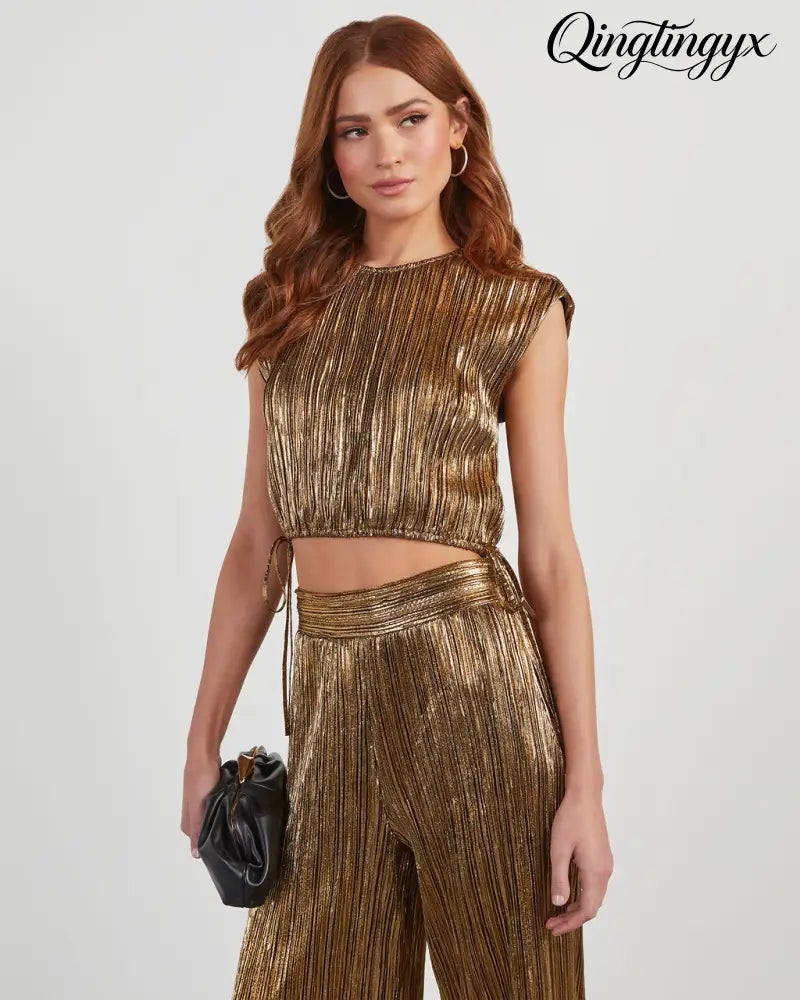 Sinclair Metallic Plisse Crop Blouse - Gold / XS - Short Sleeve Top