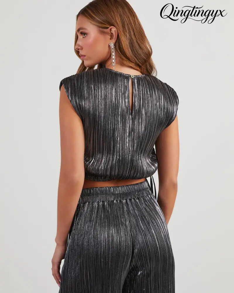 Sinclair Metallic Plisse Crop Blouse - Short Sleeve Top